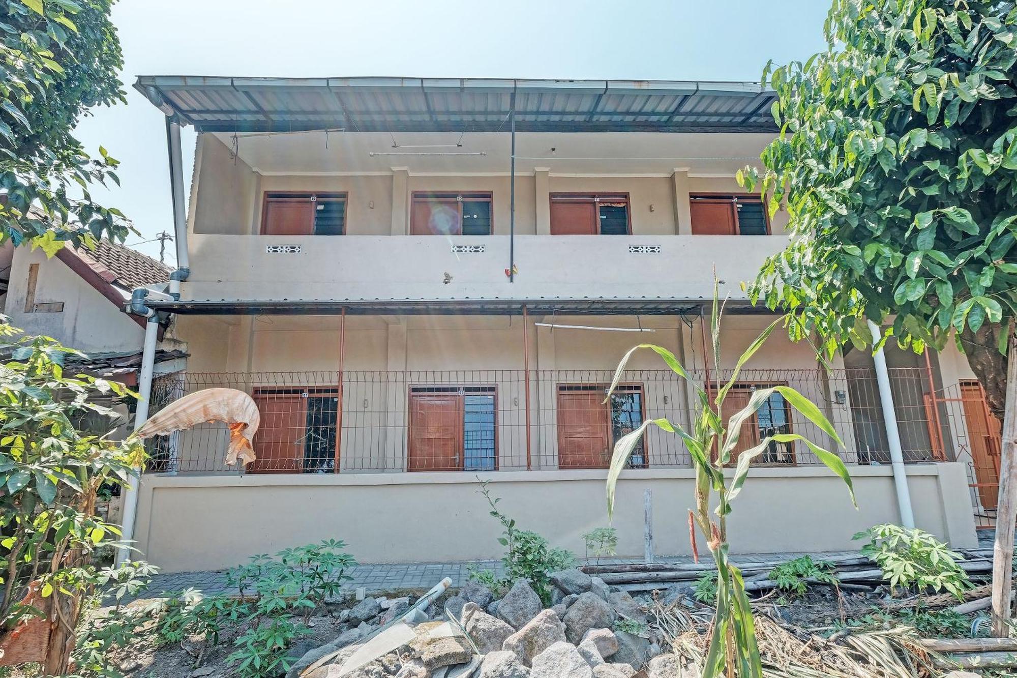 Spot On 92934 Nusantara Syariah Yogyakarta Exterior photo