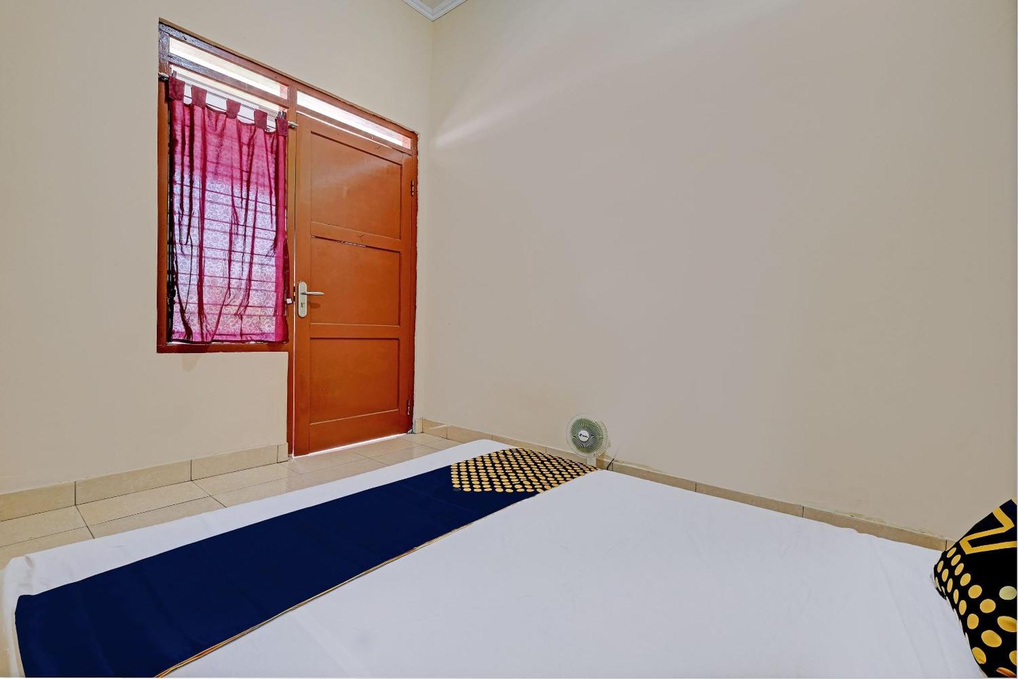 Spot On 92934 Nusantara Syariah Yogyakarta Exterior photo
